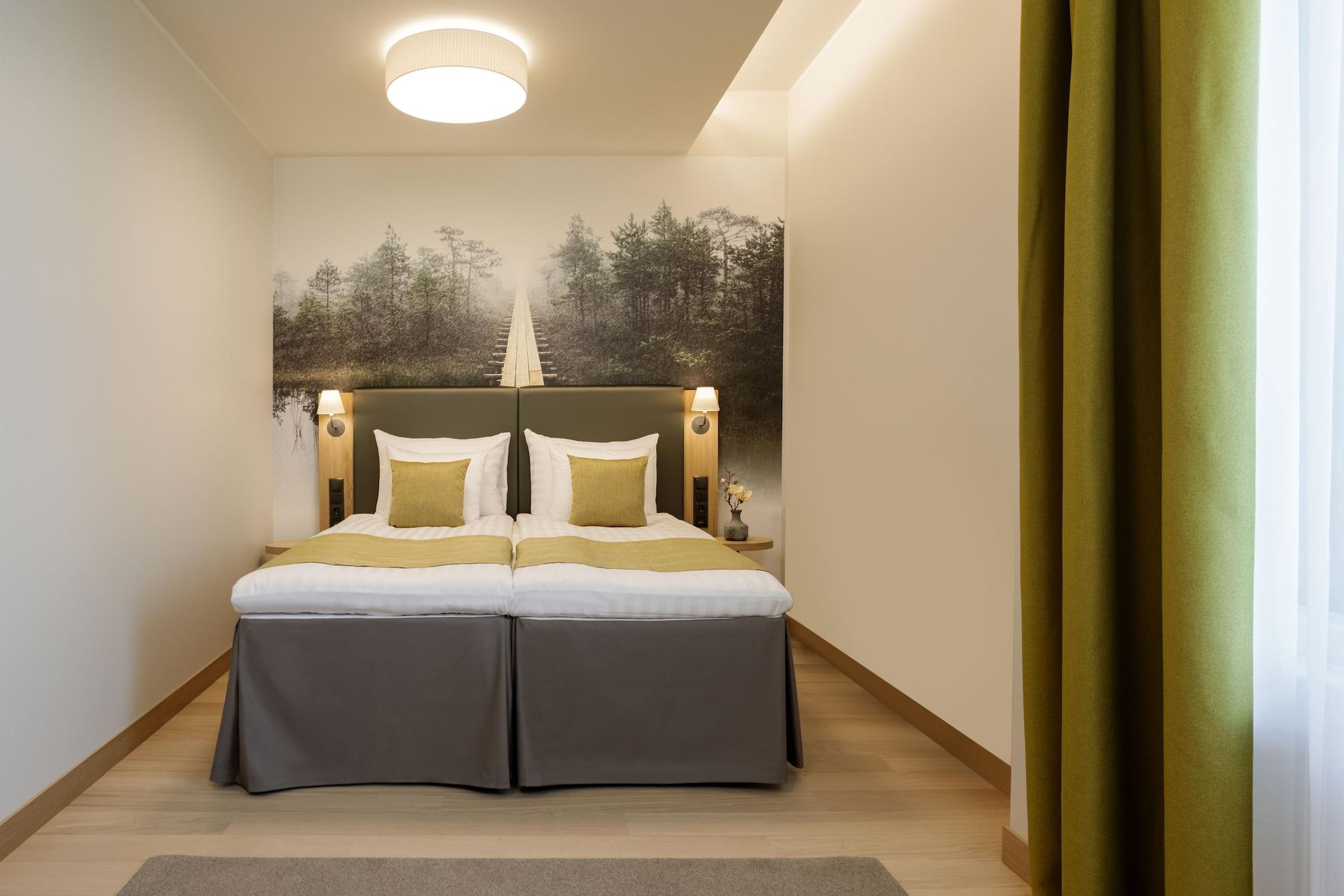 Centennial Hotel 4*