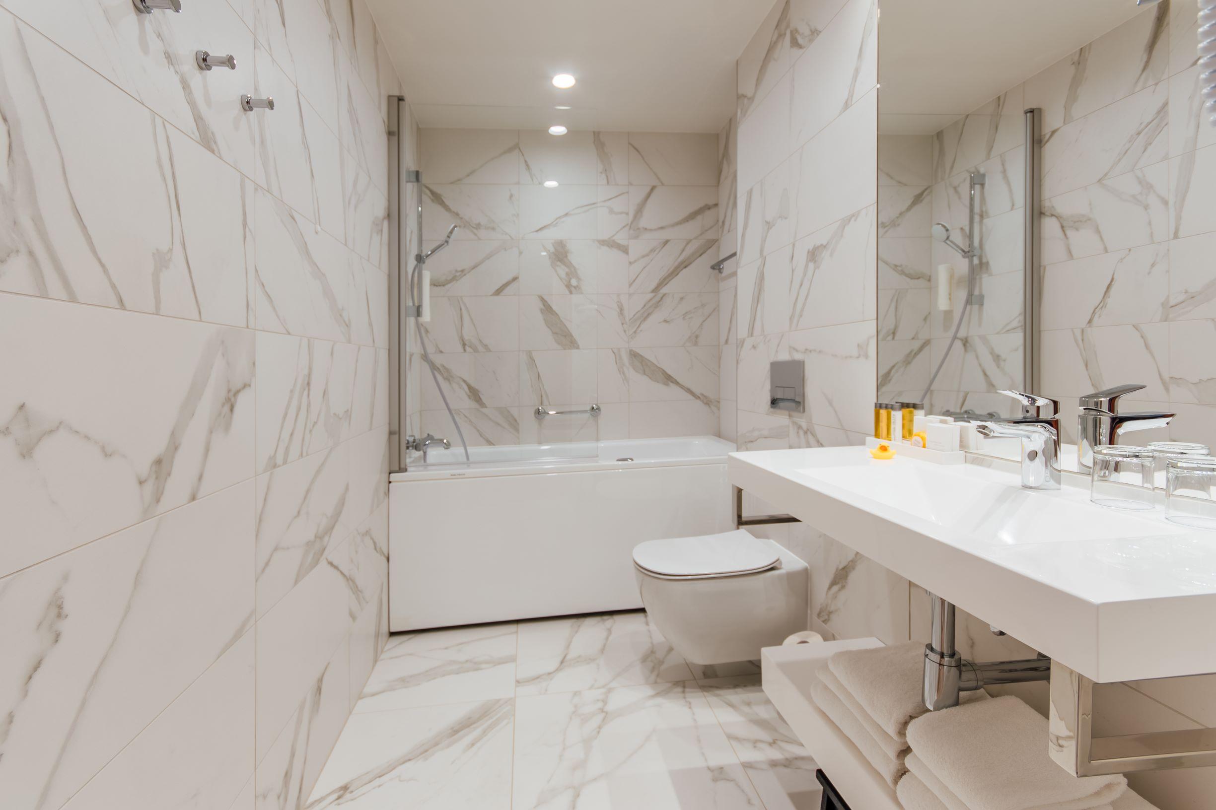 Centennial Nexus Hotel 4*